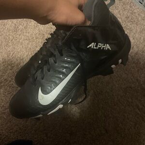 Nike alpha menace shark qb cleats